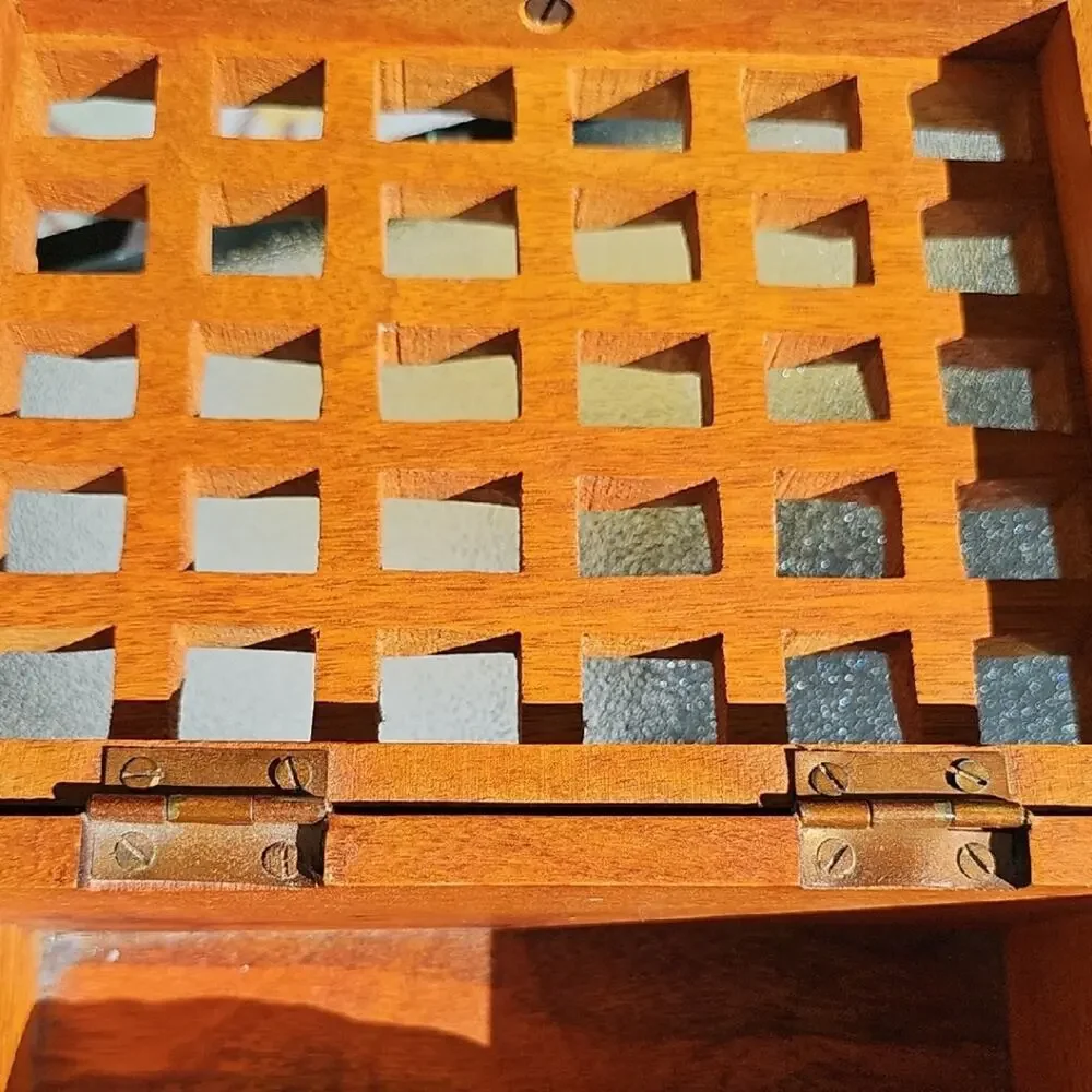 Handcrafted in India Wooden Box with Leaf Motif Open Weave Lattice Design on Lid
